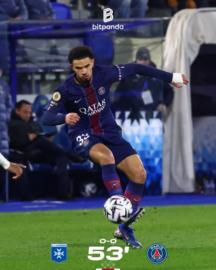 19岁巴黎小将埃梅里迎法甲百场里程碑，此前99场6球7助攻获3冠