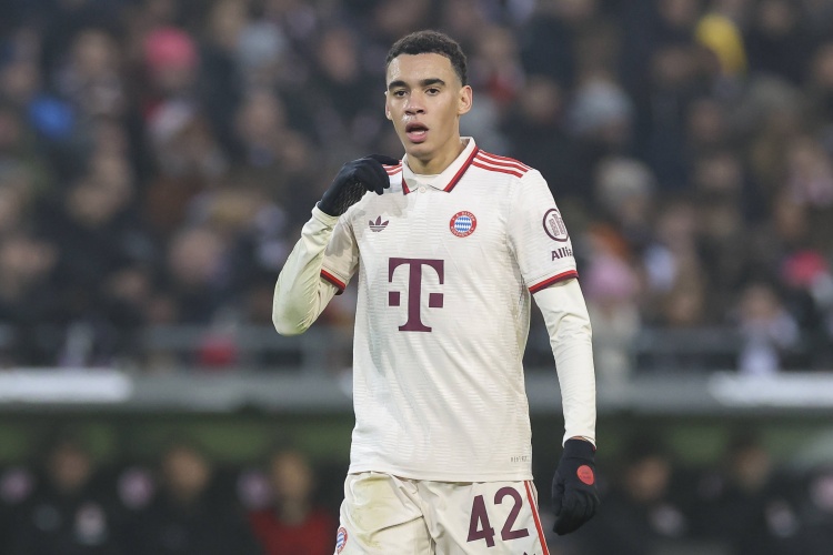 开云下载-哈曼：乌尔比希、穆西亚拉等人的受伤，对拜仁来说应该影响不大