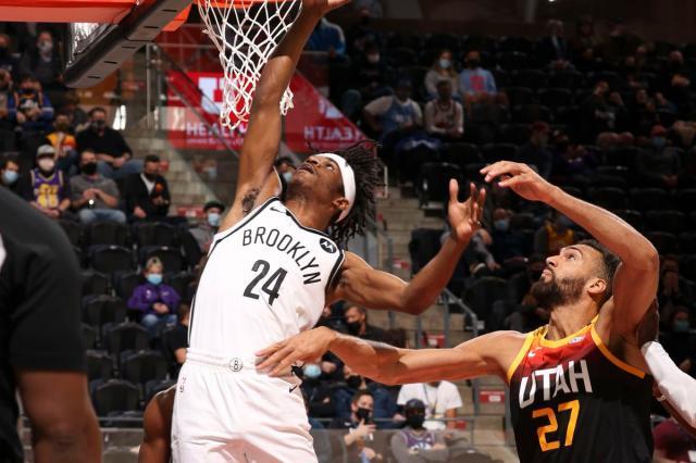 kaiyun-篮网生涯首秀狂砍23+15！10天短工得到纳什的盛赞